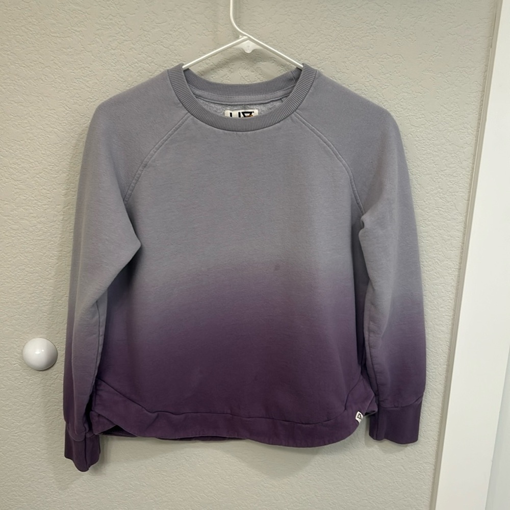 LIV Outdoor purple sweatshirt